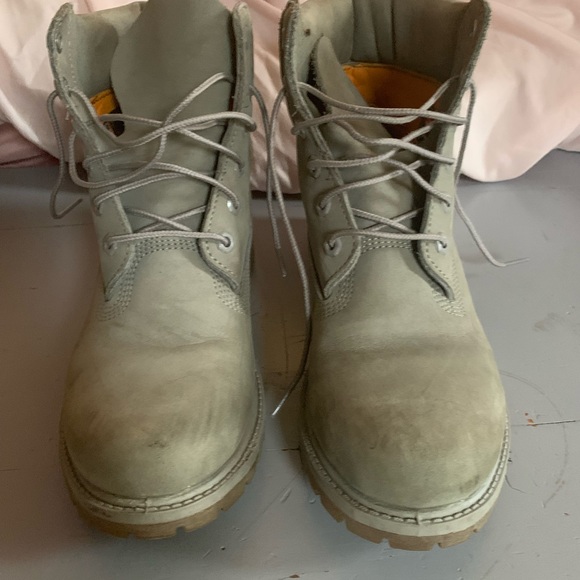Timberland grey size 9 women’s boots - Picture 2 of 4